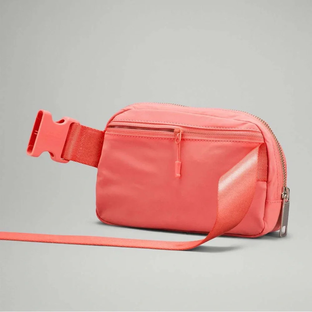 ๐๐ Lululemon OG Everywhere Belt Bag - Raspberry Cream Pink Pastel - Picture 8 of 9